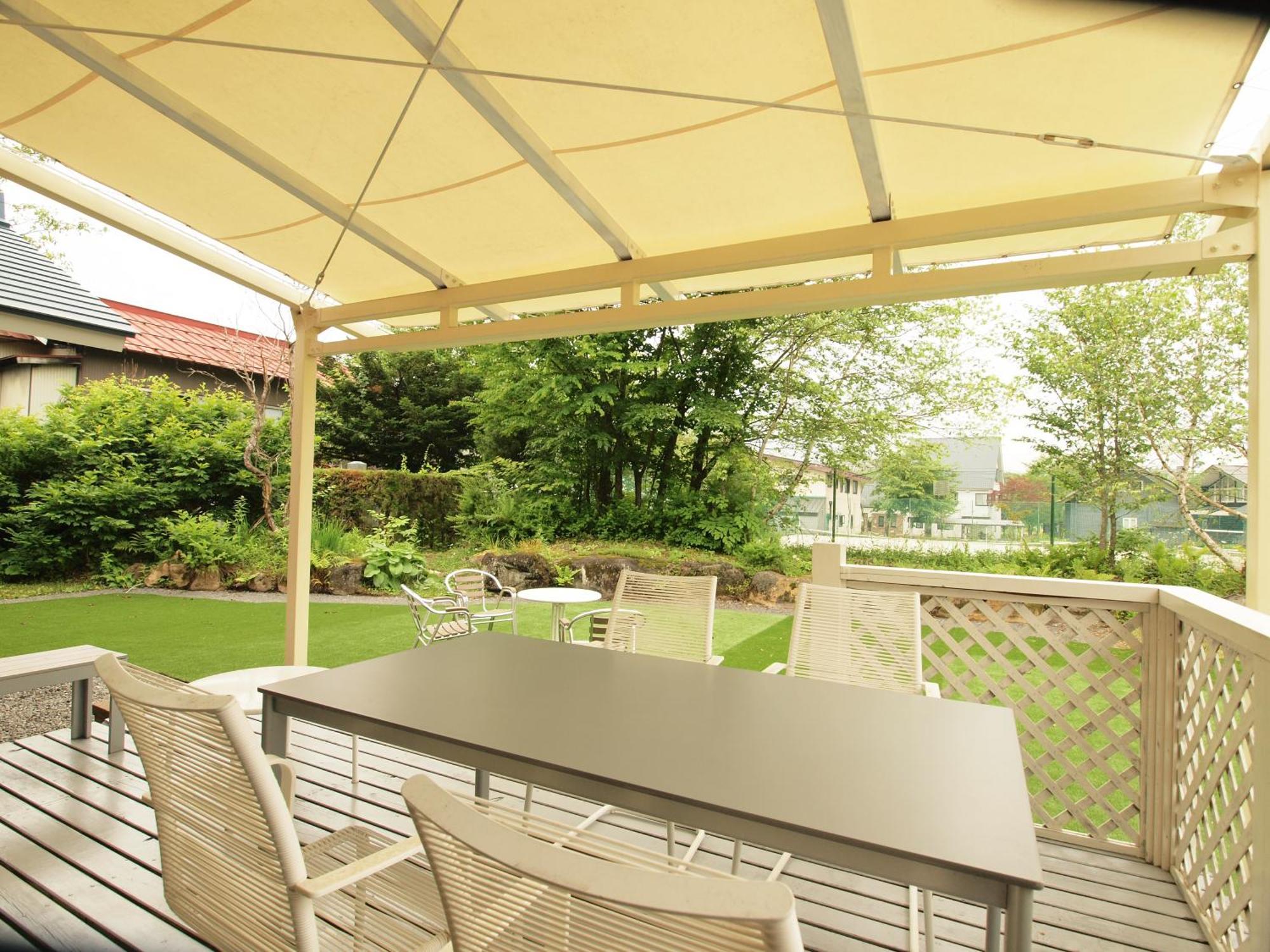 Holiday House Green Garden Гудзё Номер фото